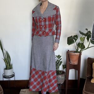 Vintage 70s Gay Gibson Plaid Houndstooth Two-Piece Set | Skirt Suit